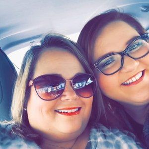 Meet your Posher, Savannah